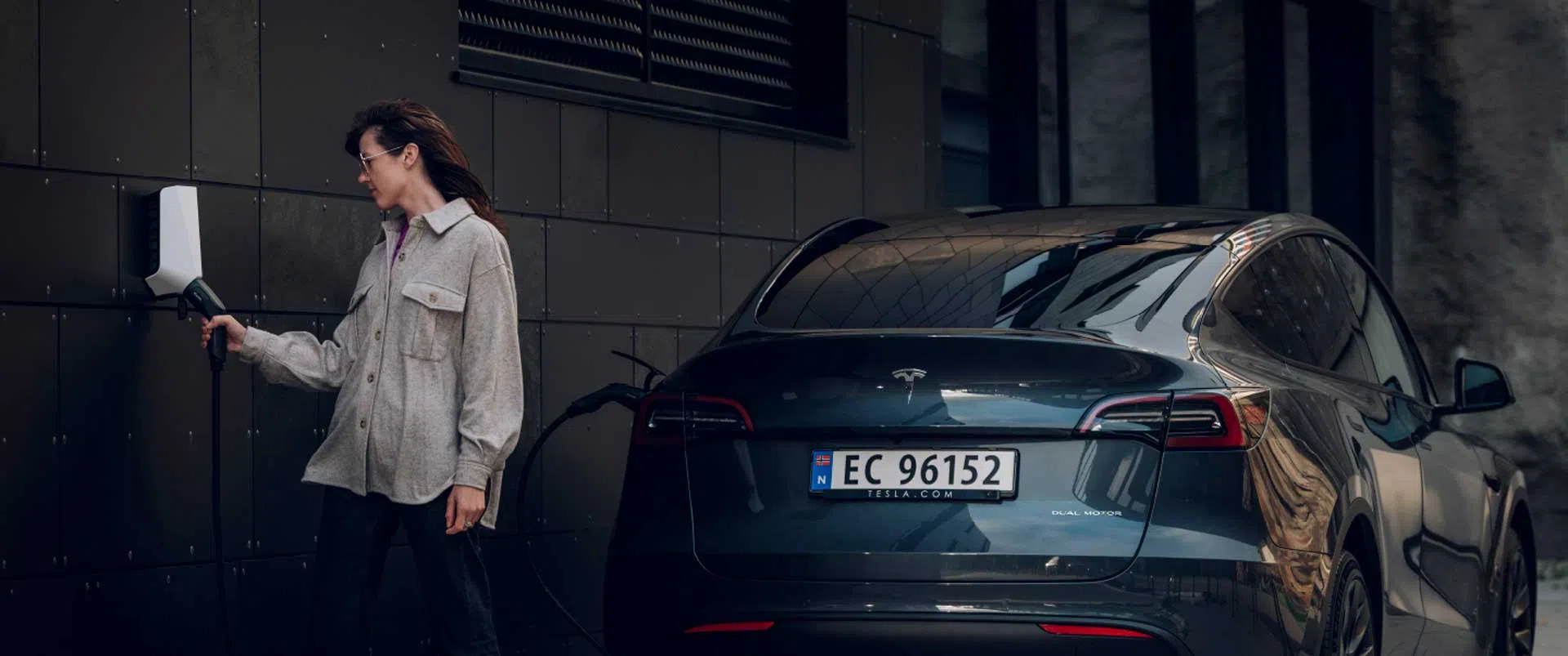 How long does it take to charge an electric car?